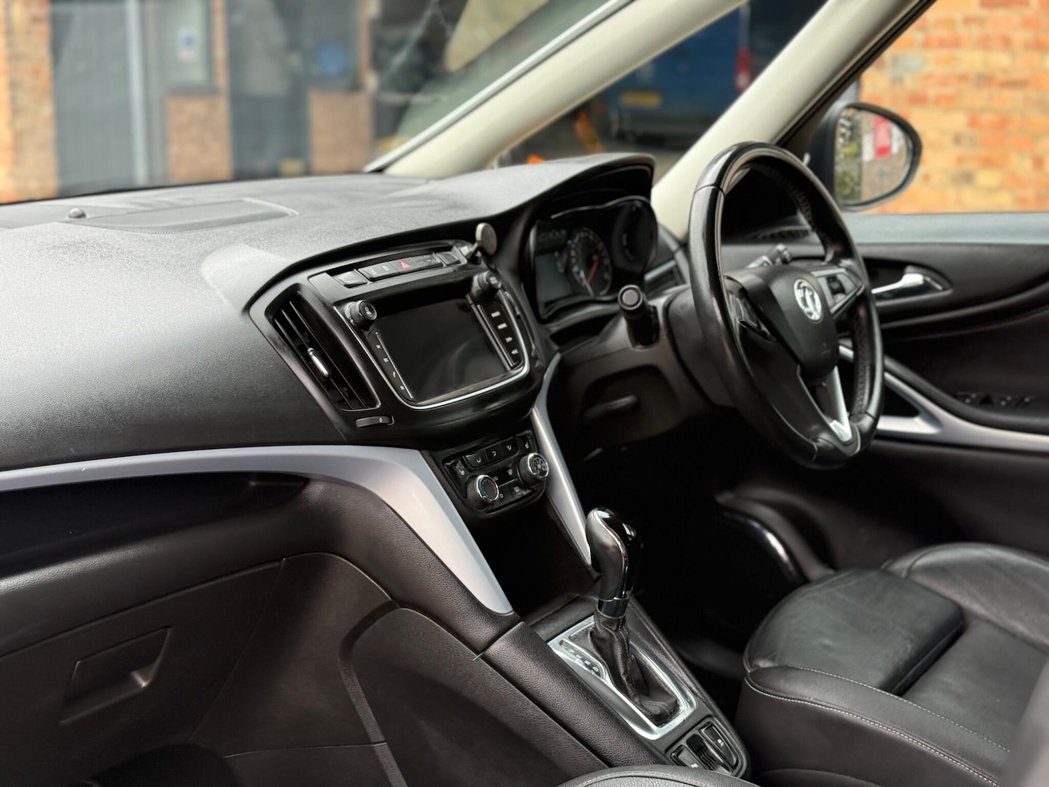 Used Vauxhall Zafira Tourer 2017 for sale - 78122248: Photo 15
