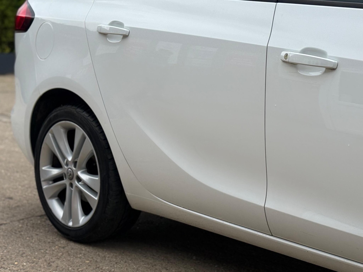 Used Vauxhall Zafira Tourer 2017 for sale - 78122248: Photo 24