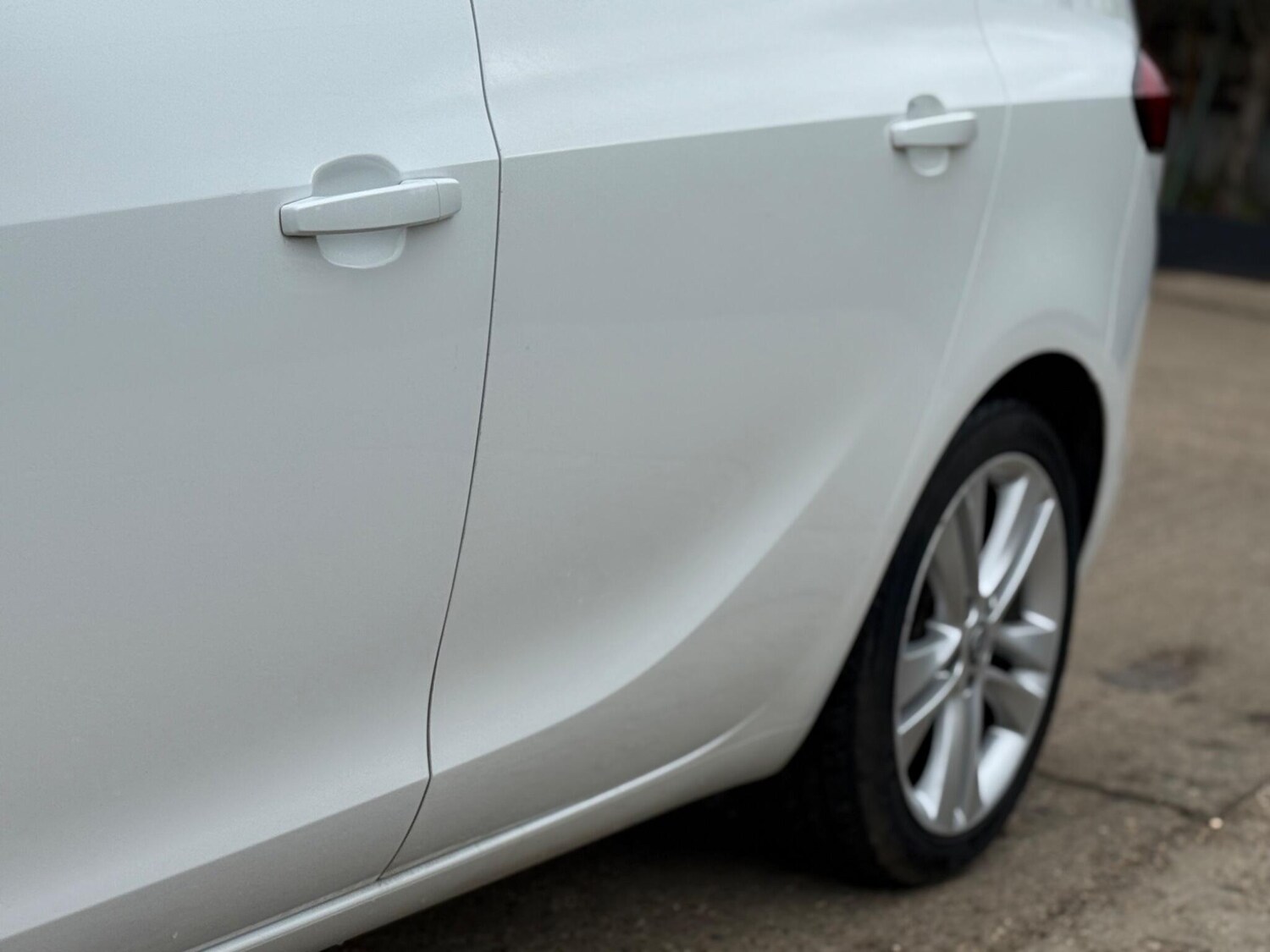 Used Vauxhall Zafira Tourer 2017 for sale - 78122248: Photo 27