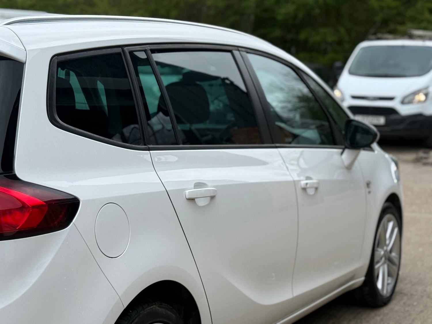 Used Vauxhall Zafira Tourer 2017 for sale - 78122248: Photo 32