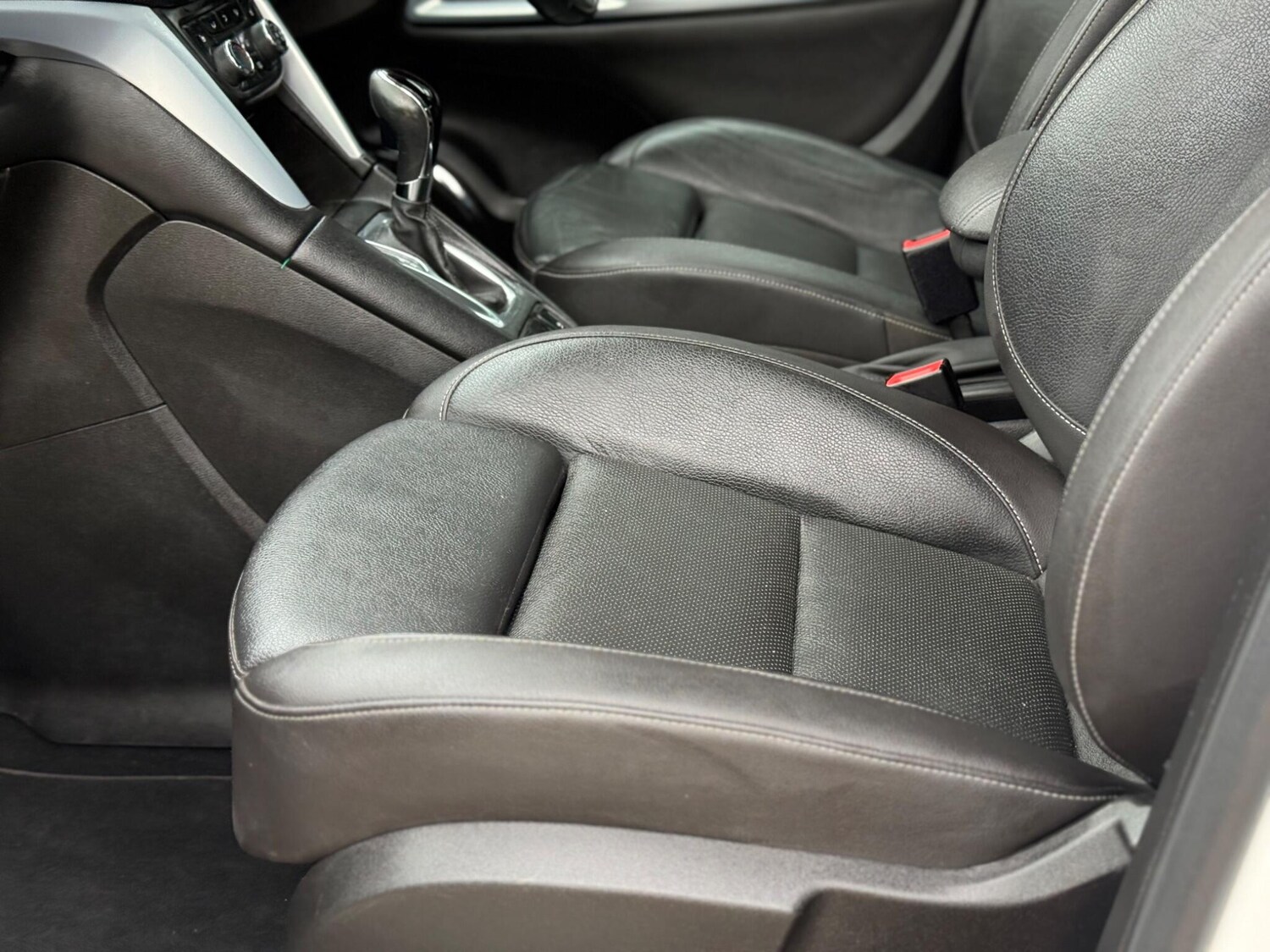 Used Vauxhall Zafira Tourer 2017 for sale - 78122248: Photo 35