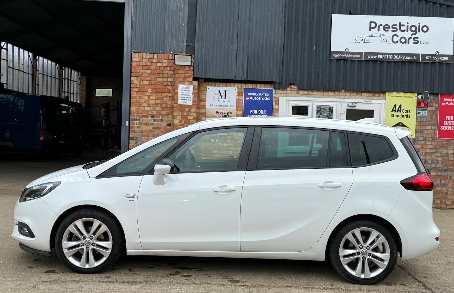 Used Vauxhall Zafira Tourer 2017 for sale - 78122248: Photo 7