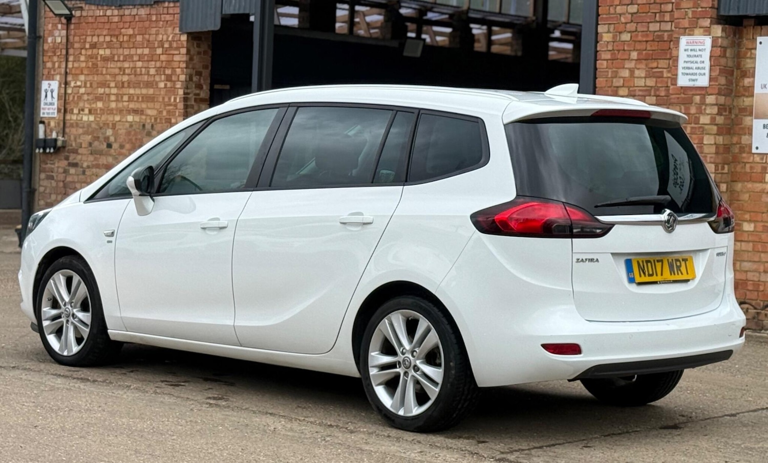 Used Vauxhall Zafira Tourer 2017 for sale - 78122248: Photo 9