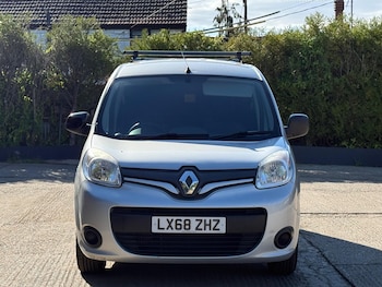 Used Renault Kangoo 2018 for sale - 79331064: Photo