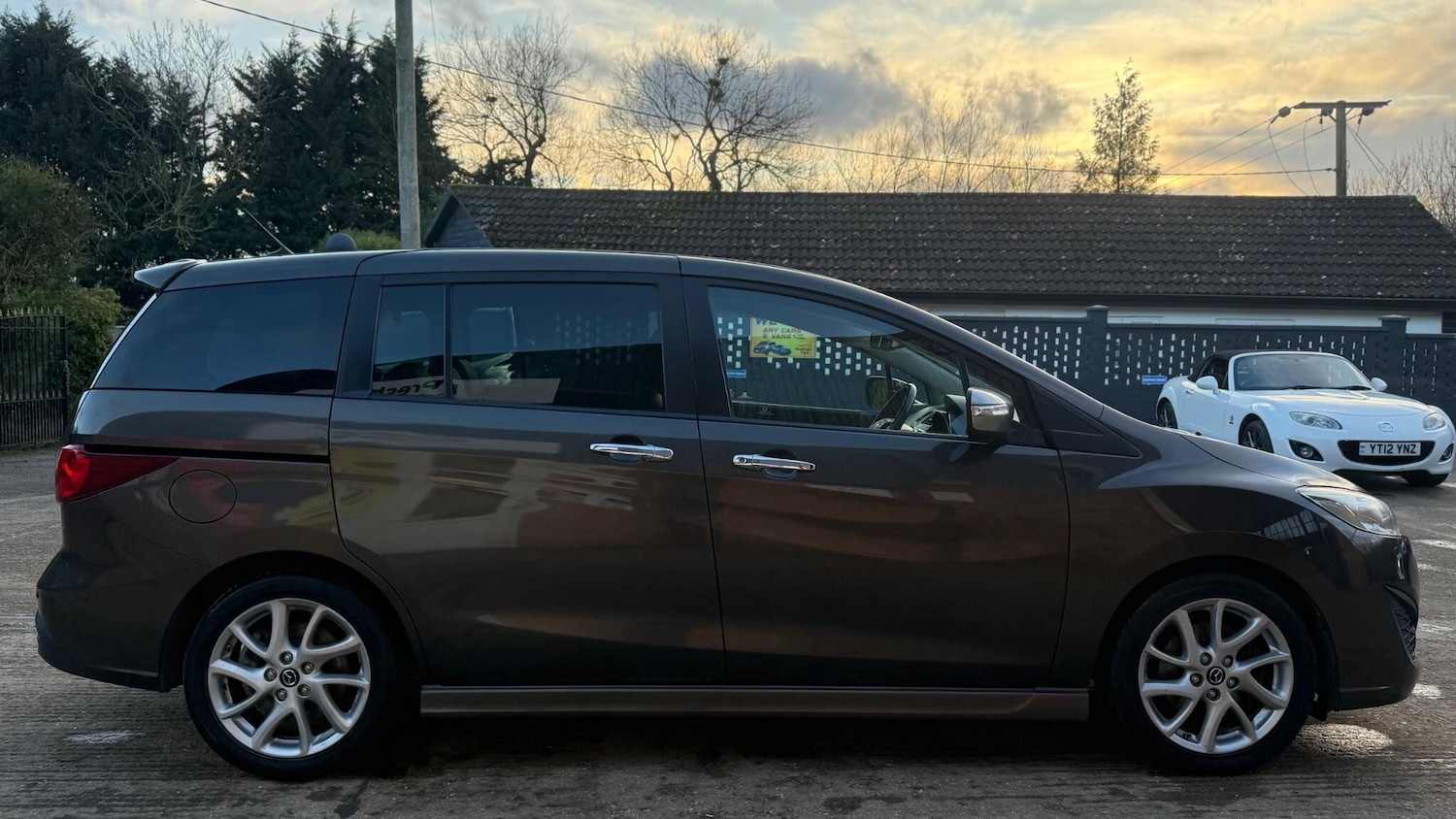 Used Mazda Mazda5 2015 for sale - 77542603: Photo 12