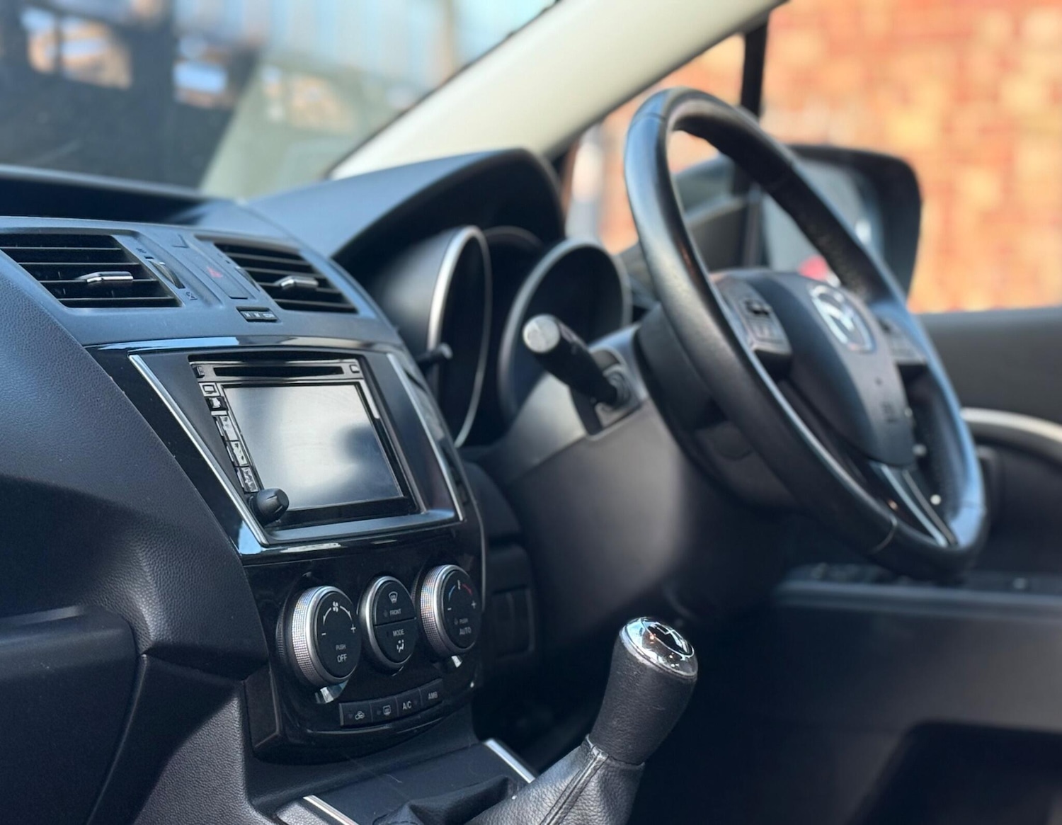 Used Mazda Mazda5 2015 for sale - 77542603: Photo 16