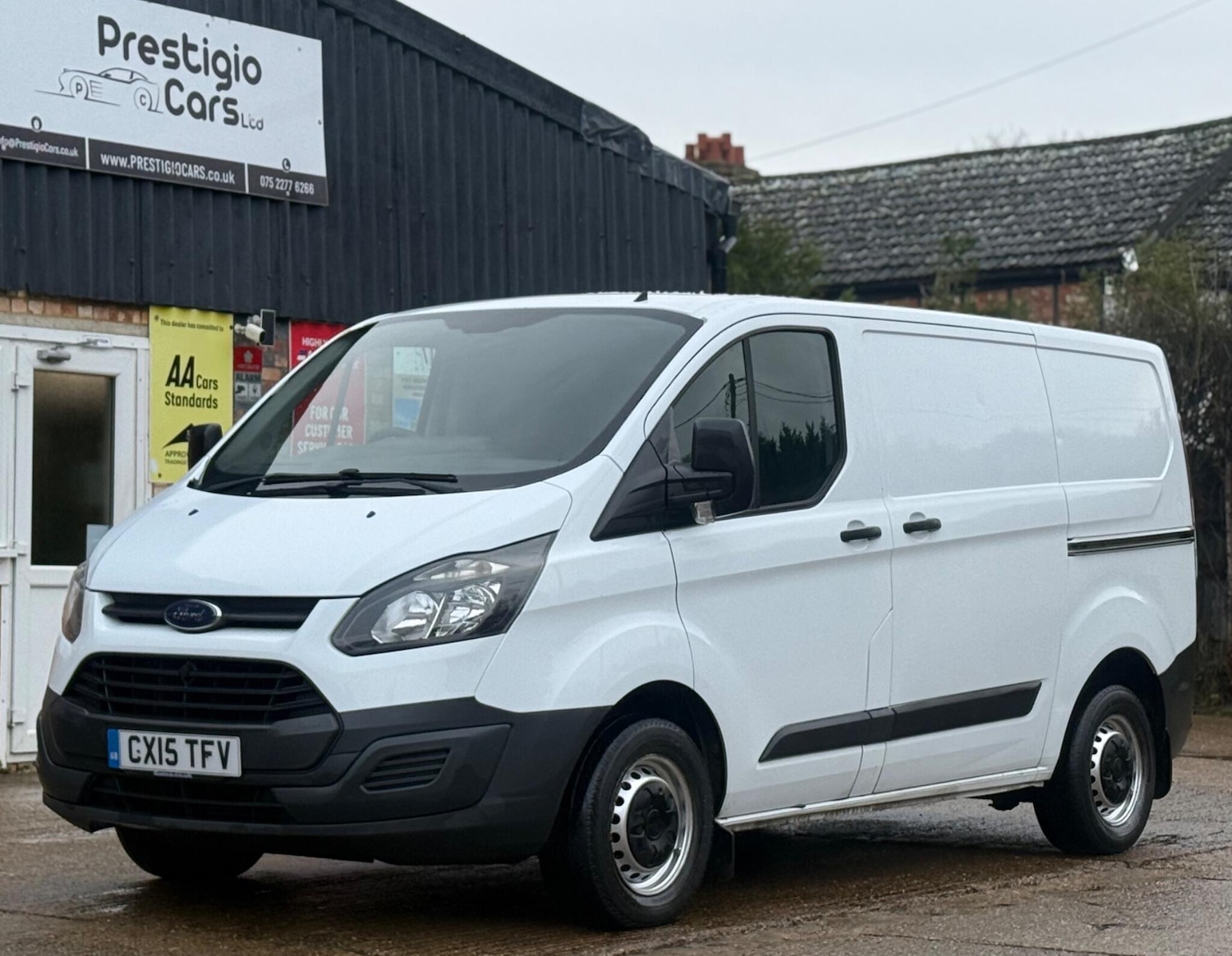 Used Ford Transit Custom 2015 for sale - 76616862: Photo 3