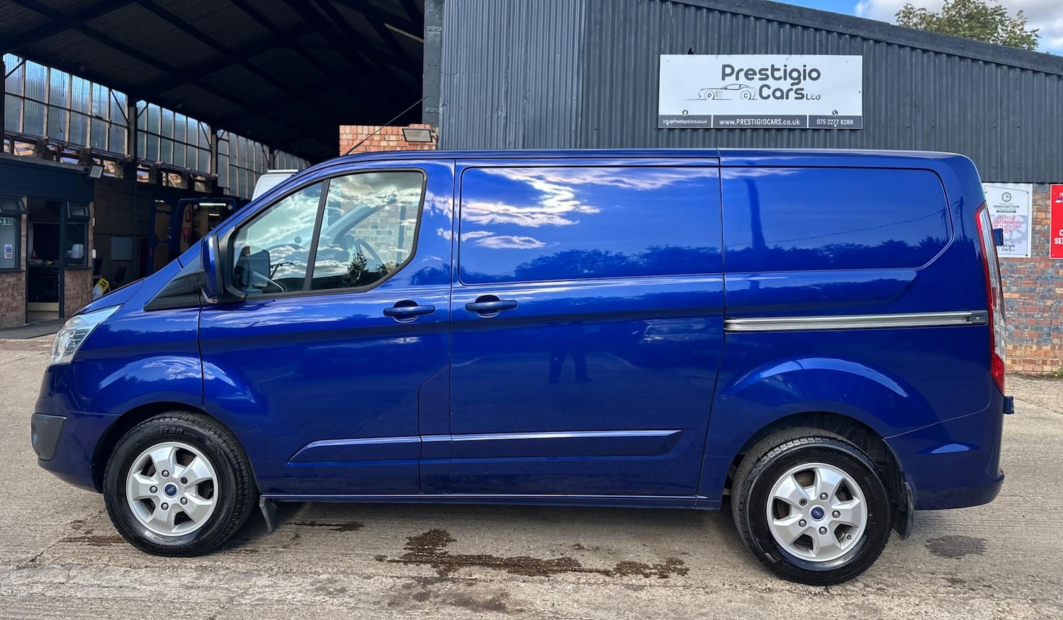 Used Ford Transit Custom 2016 for sale - 76453633: Photo 11