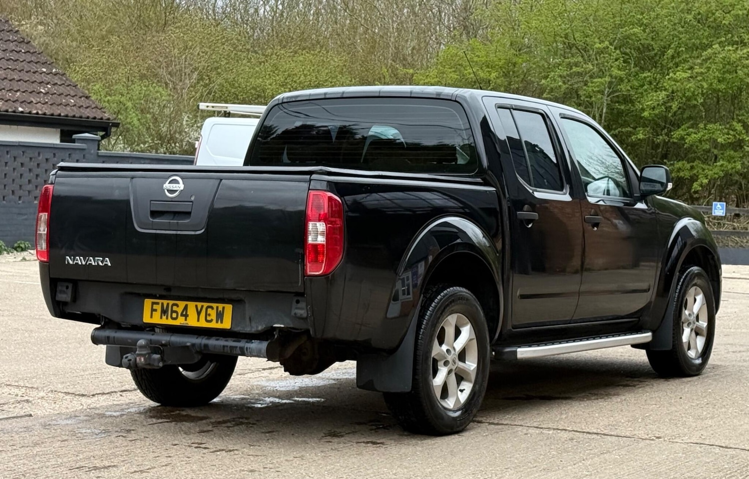 Used Nissan Navara 2015 for sale - 78083992: Photo 11