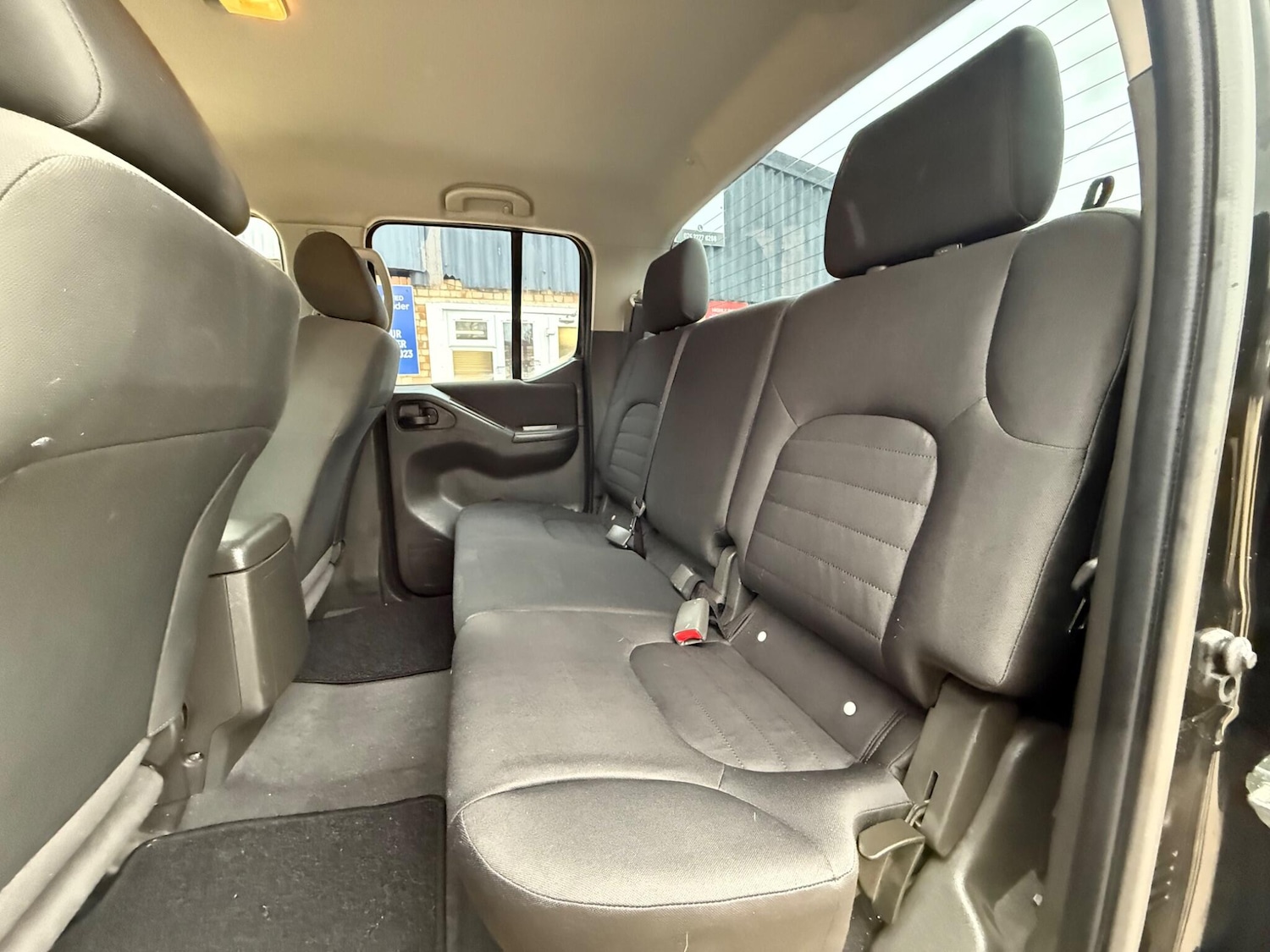 Used Nissan Navara 2015 for sale - 78083992: Photo 36