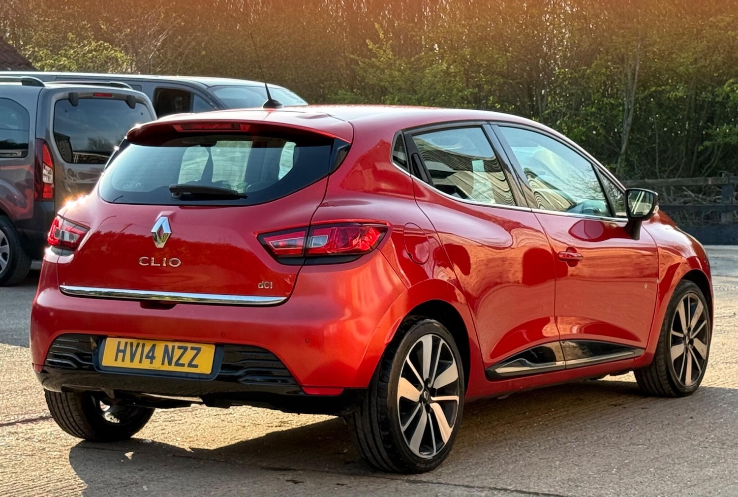 Used Renault Clio 2014 for sale - 78201493: Photo 11