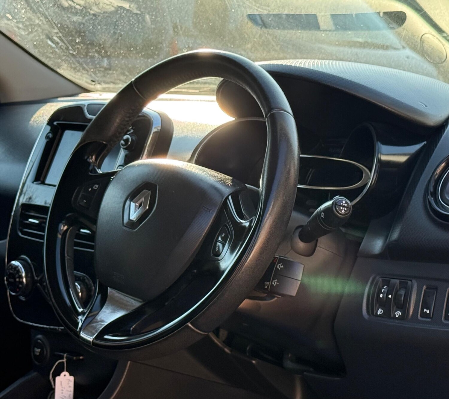 Used Renault Clio 2014 for sale - 78201493: Photo 13