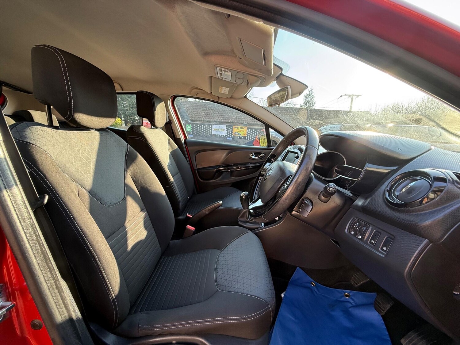 Used Renault Clio 2014 for sale - 78201493: Photo 14