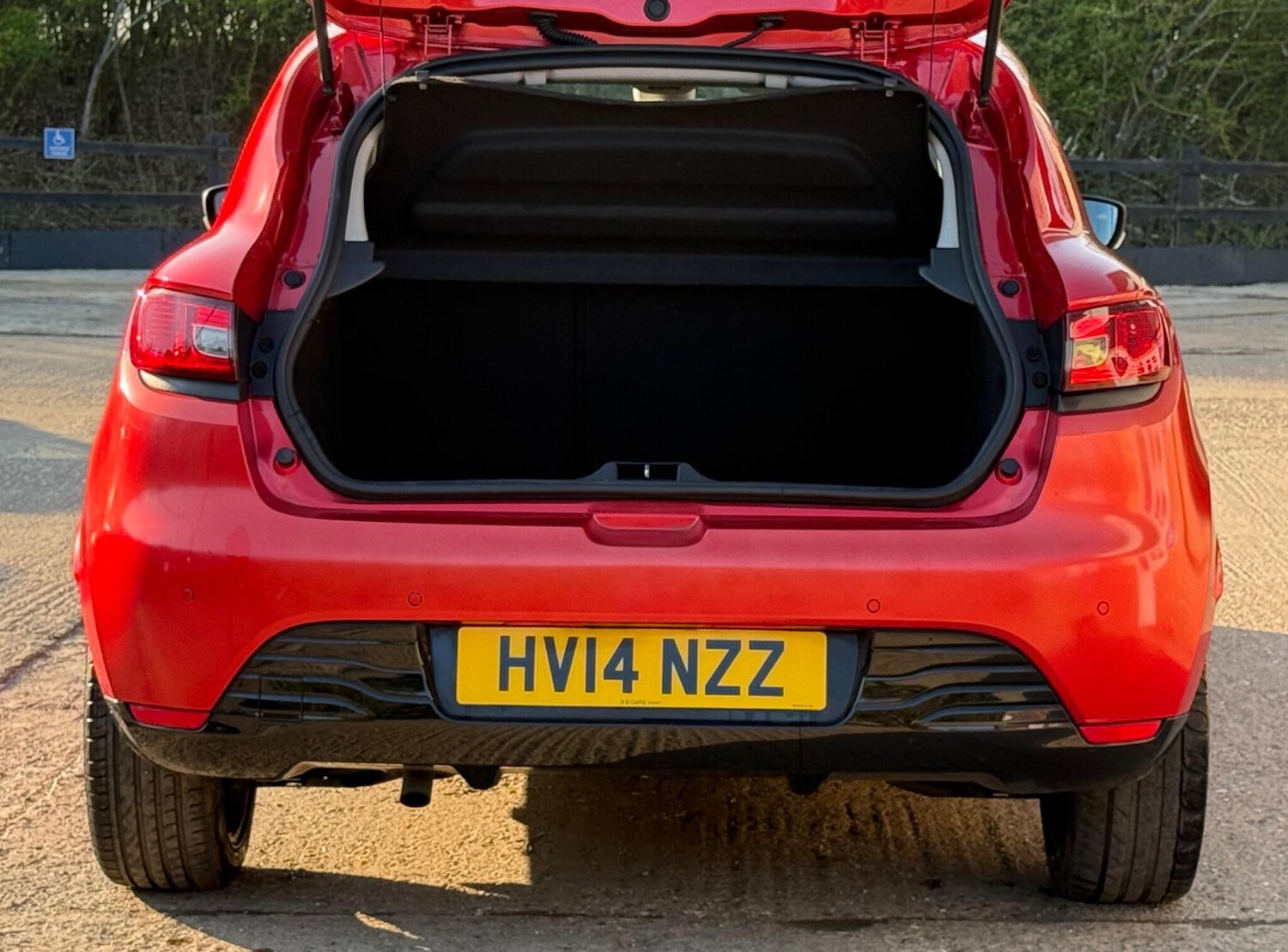 Used Renault Clio 2014 for sale - 78201493: Photo 21