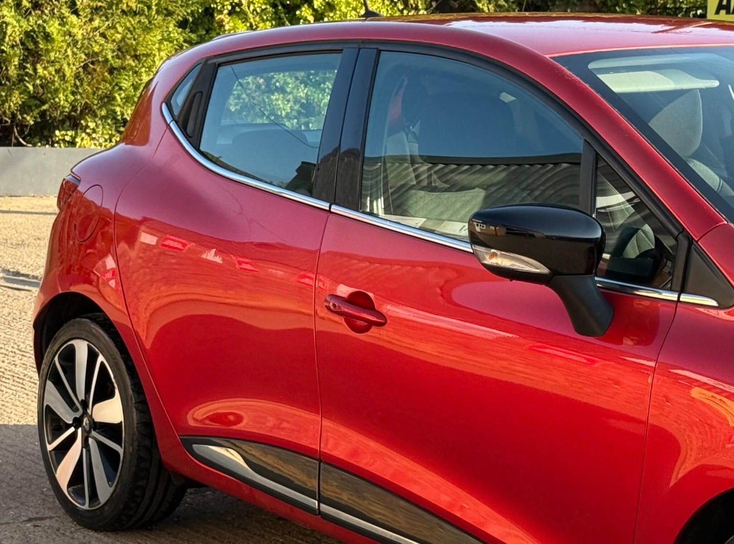 Used Renault Clio 2014 for sale - 78201493: Photo 23