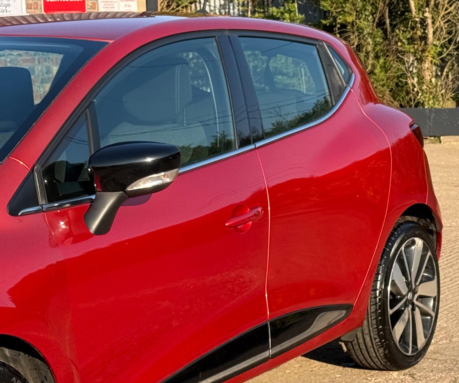 Used Renault Clio 2014 for sale - 78201493: Photo 26