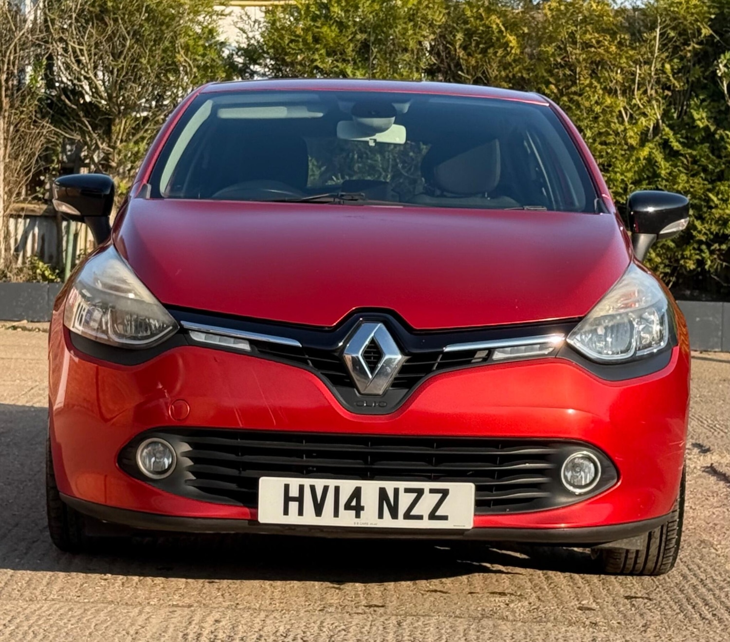 Used Renault Clio 2014 for sale - 78201493: Photo 3