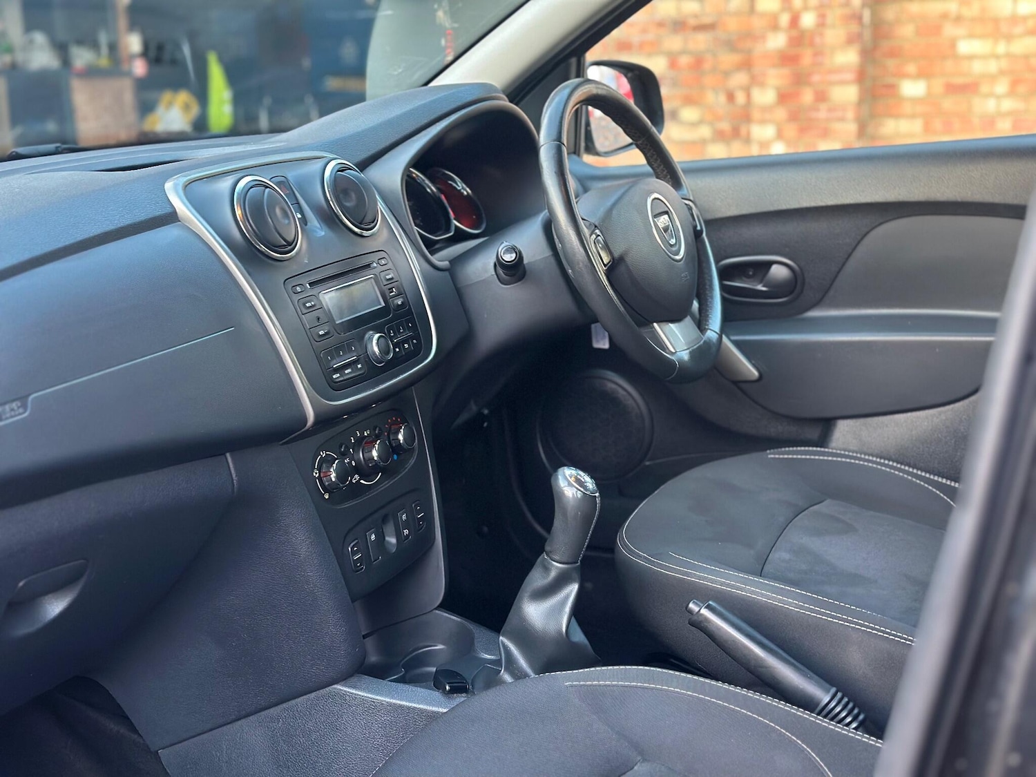 Used Dacia Logan MCV 2016 for sale - 76711928: Photo 14