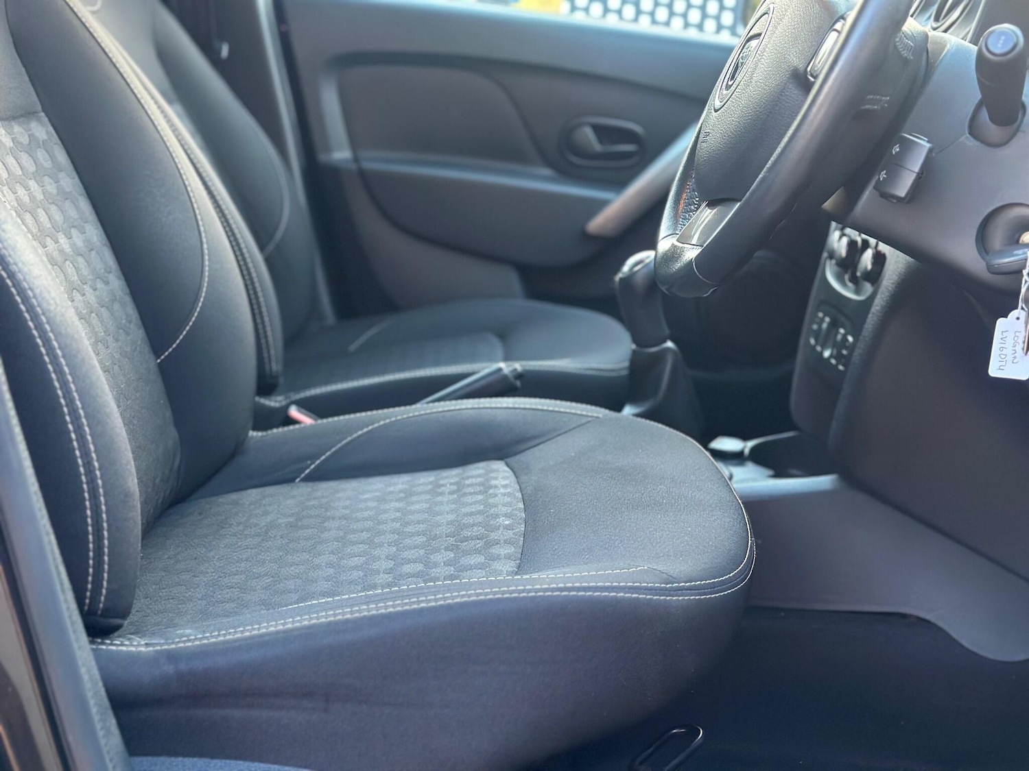 Used Dacia Logan MCV 2016 for sale - 76711928: Photo 32