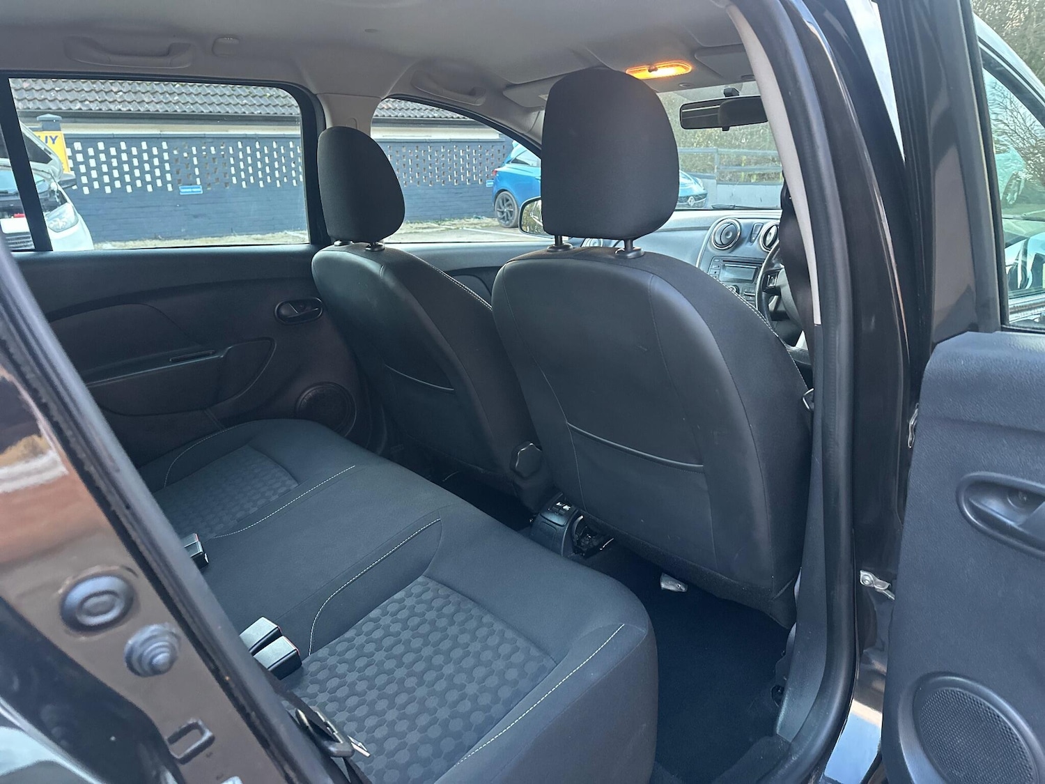 Used Dacia Logan MCV 2016 for sale - 76711928: Photo 45