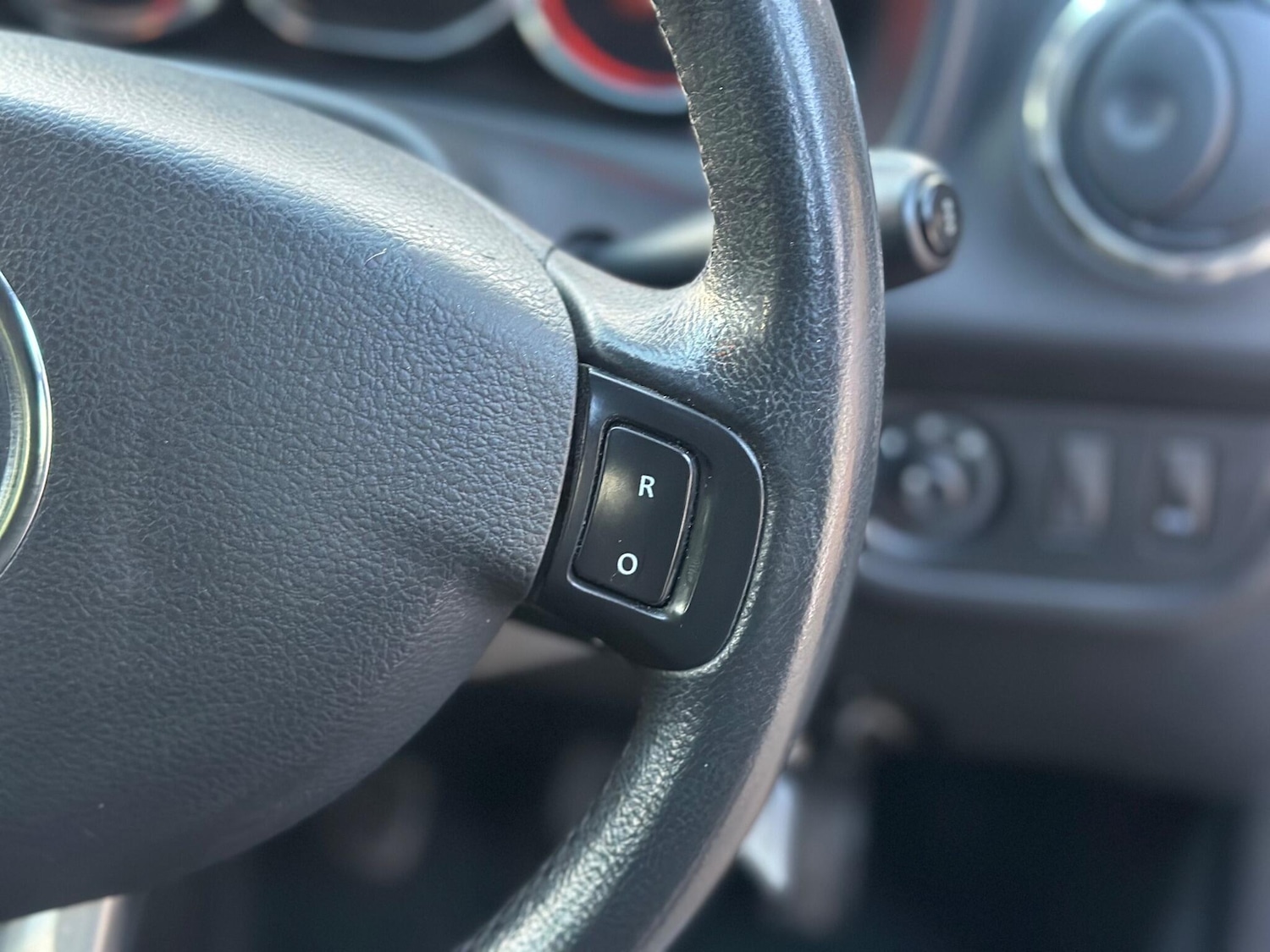 Used Dacia Logan MCV 2016 for sale - 76711928: Photo 48