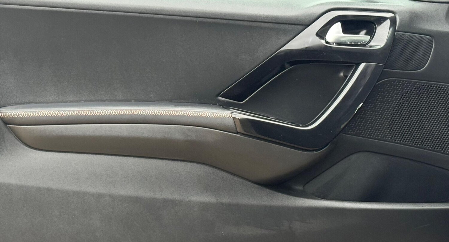Used Peugeot 208 2015 for sale - 76174173: Photo 19