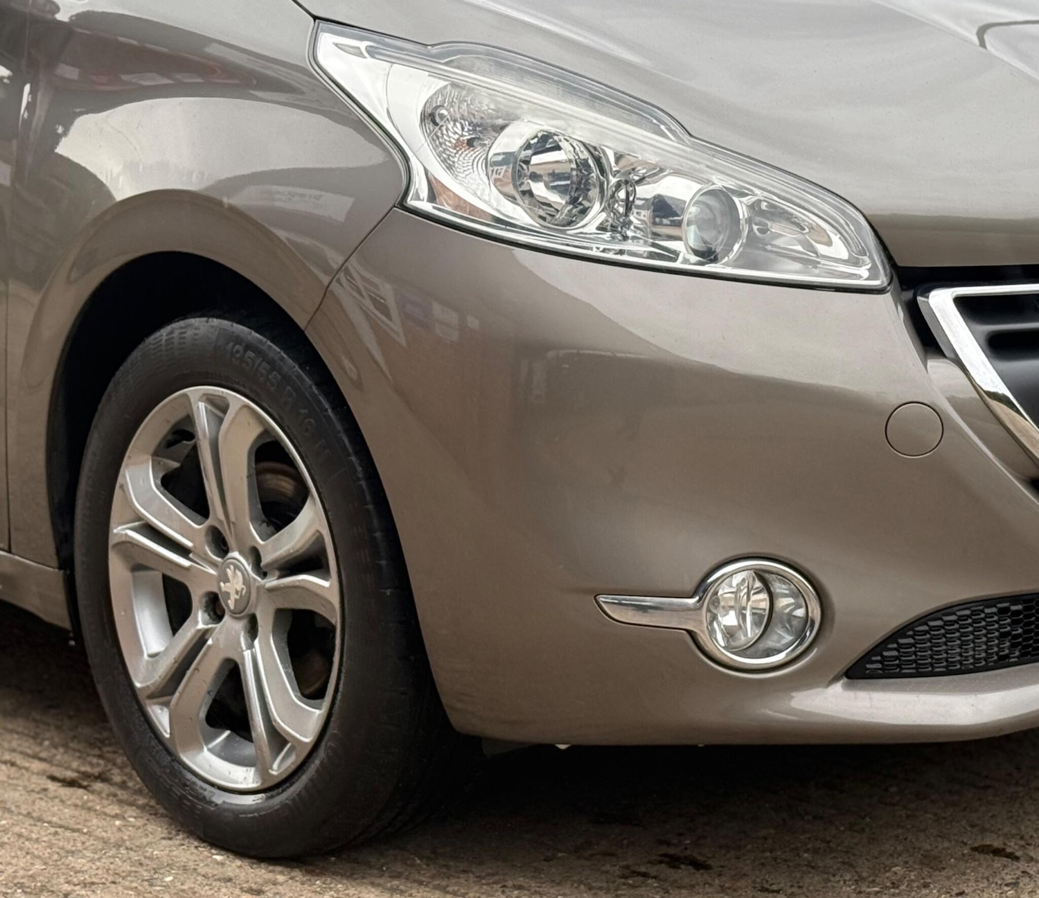 Used Peugeot 208 2015 for sale - 76174173: Photo 25