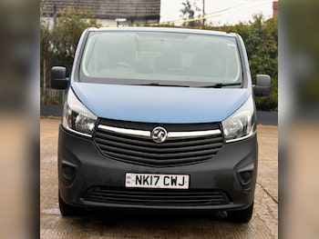 Used Vauxhall Vivaro 2017 for sale - 77789654: Photo