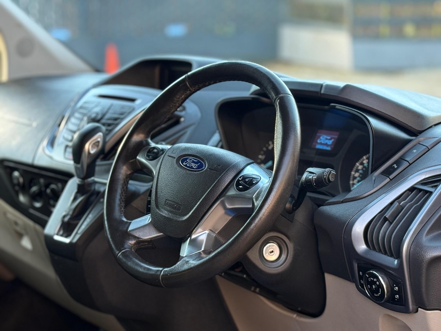 Used Ford Tourneo Custom 2018 for sale - 76883960: Photo 13