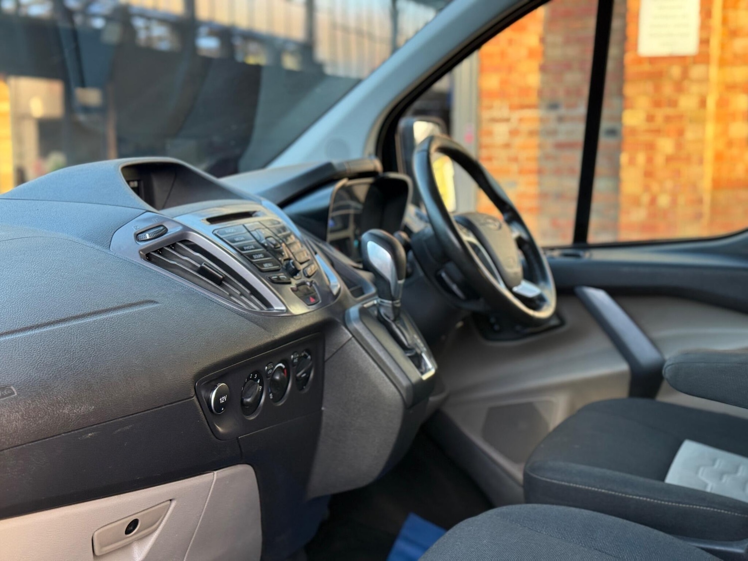 Used Ford Tourneo Custom 2018 for sale - 76883960: Photo 15