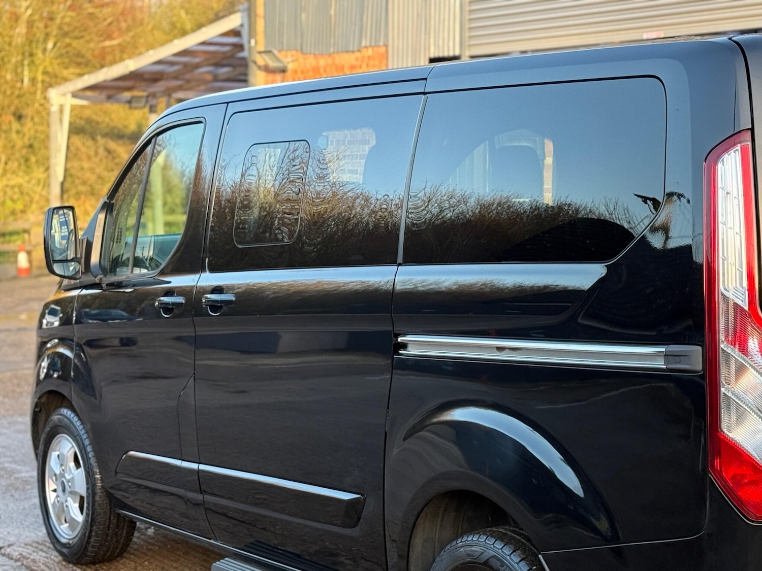 Used Ford Tourneo Custom 2018 for sale - 76883960: Photo 30