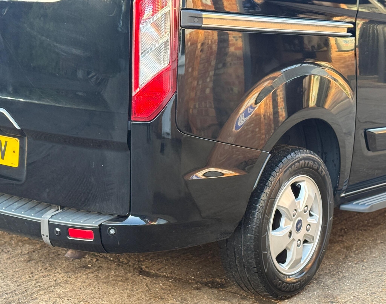 Used Ford Tourneo Custom 2018 for sale - 76883960: Photo 32