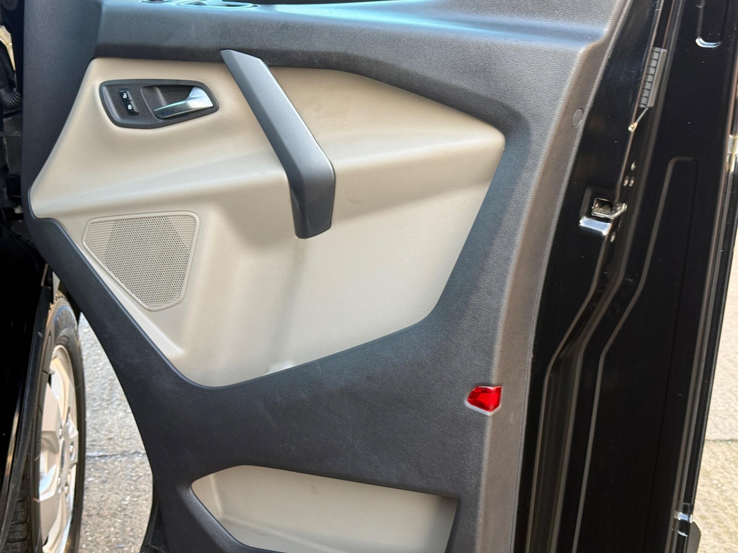Used Ford Tourneo Custom 2018 for sale - 76883960: Photo 35