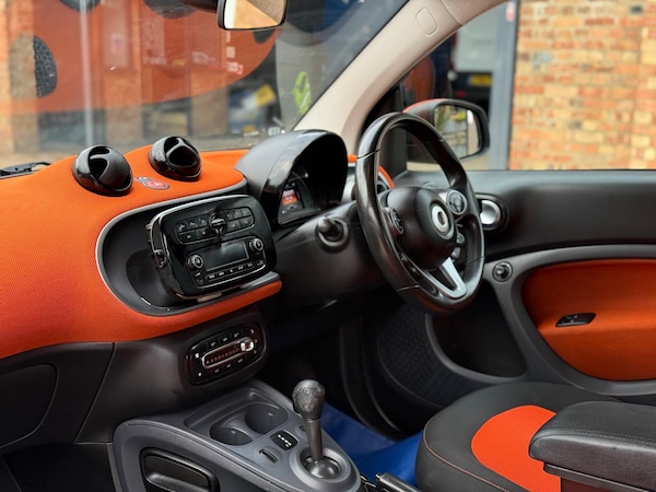 Used smart fortwo 2016 for sale - 76292854: Photo 15