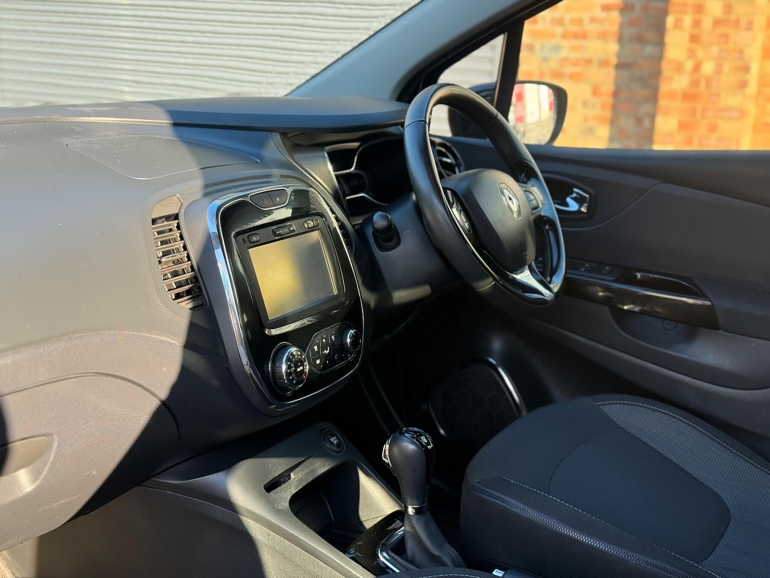 Used Renault Captur 2014 for sale - 76711926: Photo 10