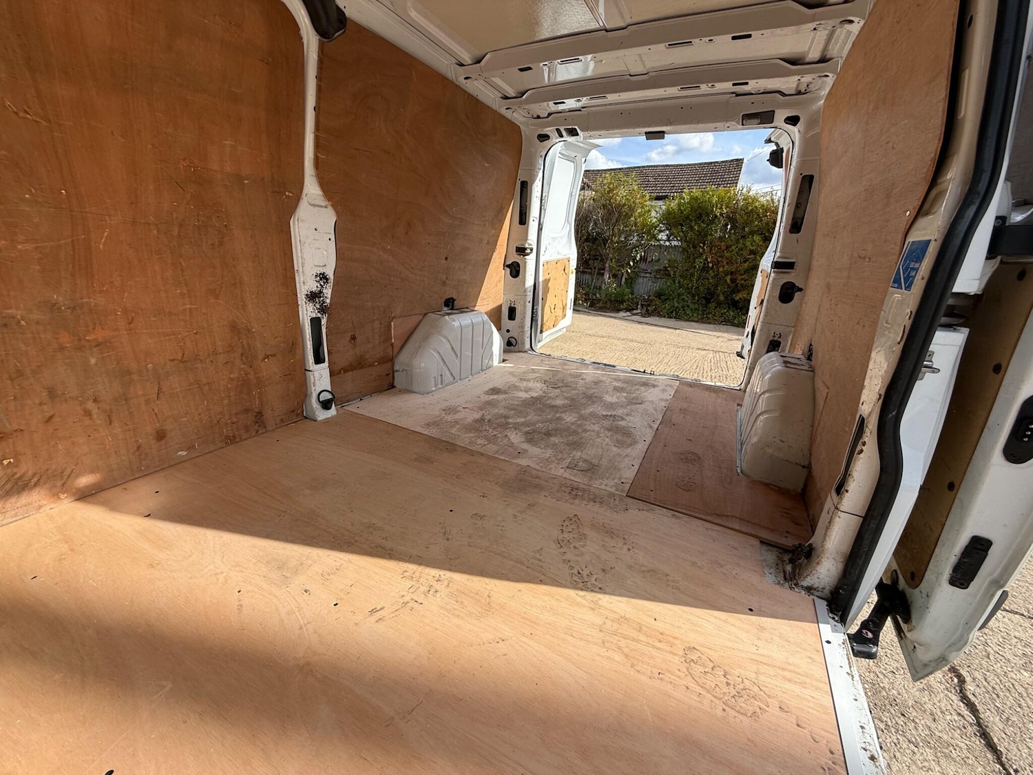 Used Ford Transit Custom 2015 for sale - 76102041: Photo 18