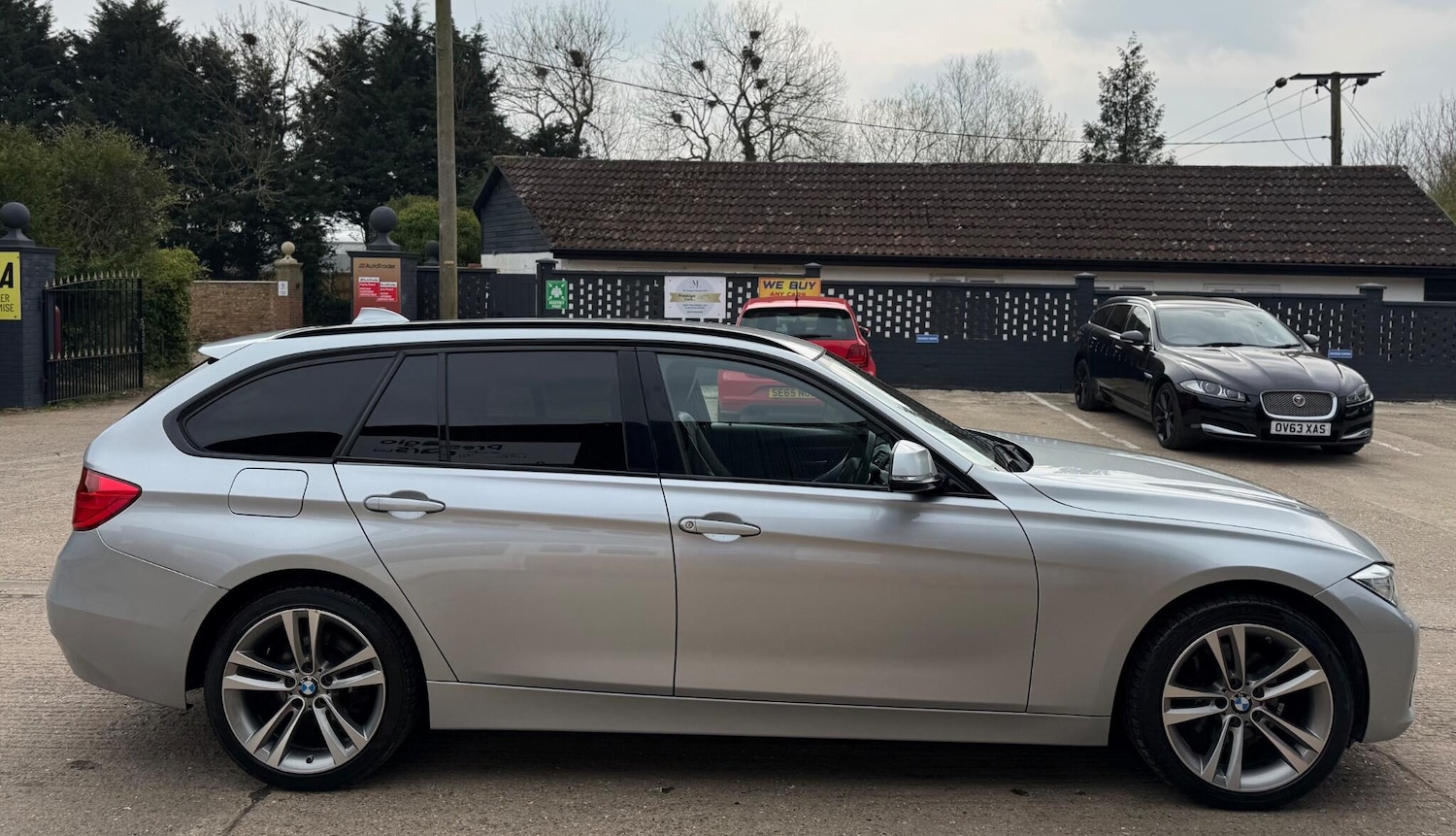 Used BMW 3 Series 2015 for sale - 77989782: Photo 12