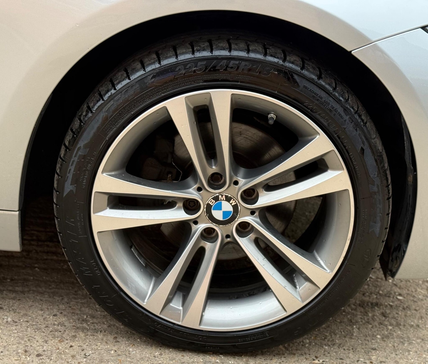 Used BMW 3 Series 2015 for sale - 77989782: Photo 43