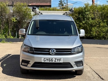 Used Volkswagen Caddy Maxi 2016 for sale - 78926914: Photo