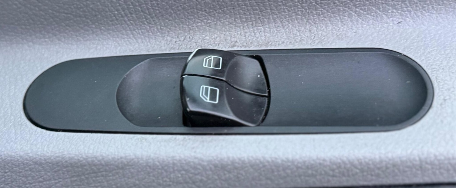 Used Volkswagen Crafter 2016 for sale - 77048342: Photo 35