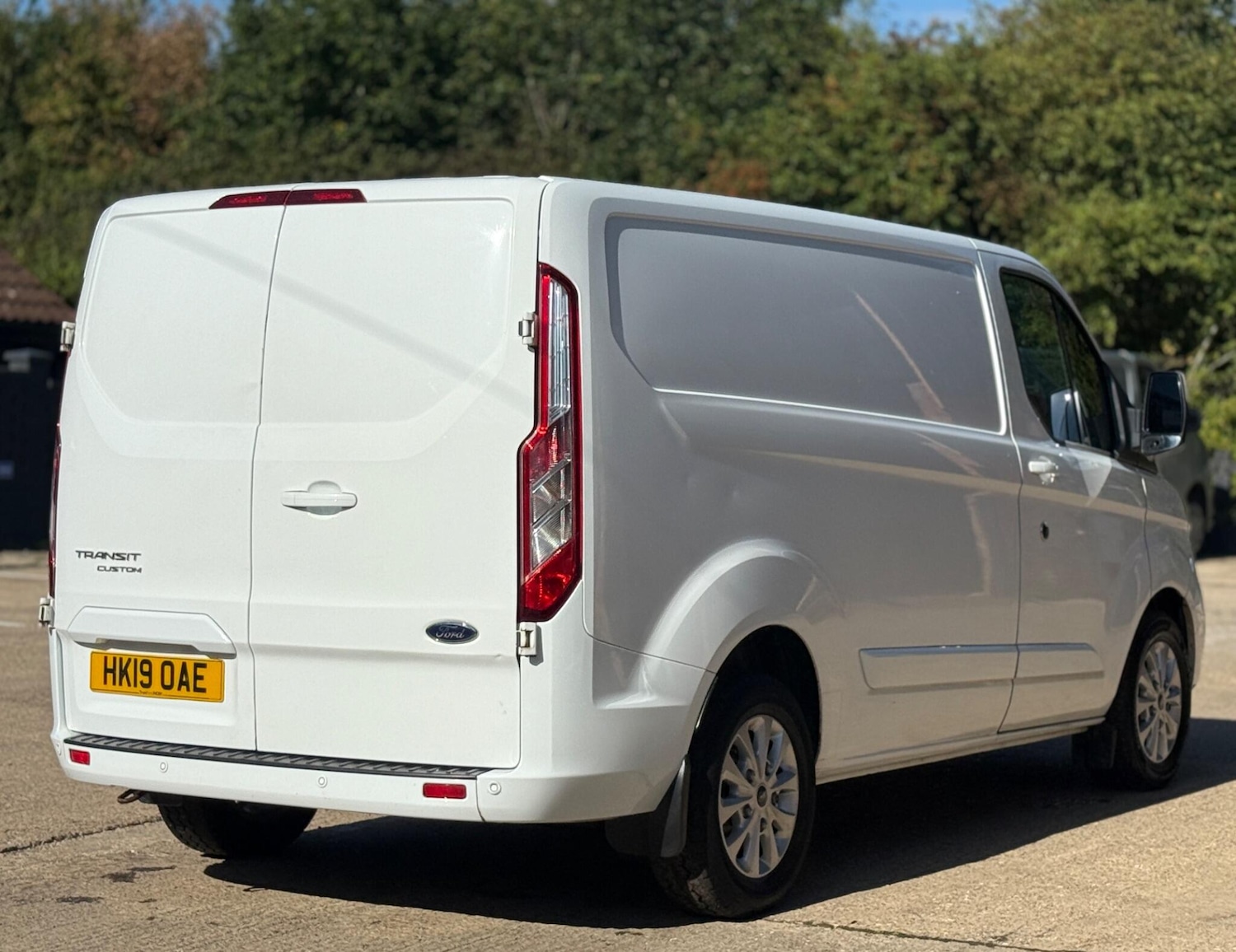 Used Ford Transit Custom 2019 for sale - 76453632: Photo 10