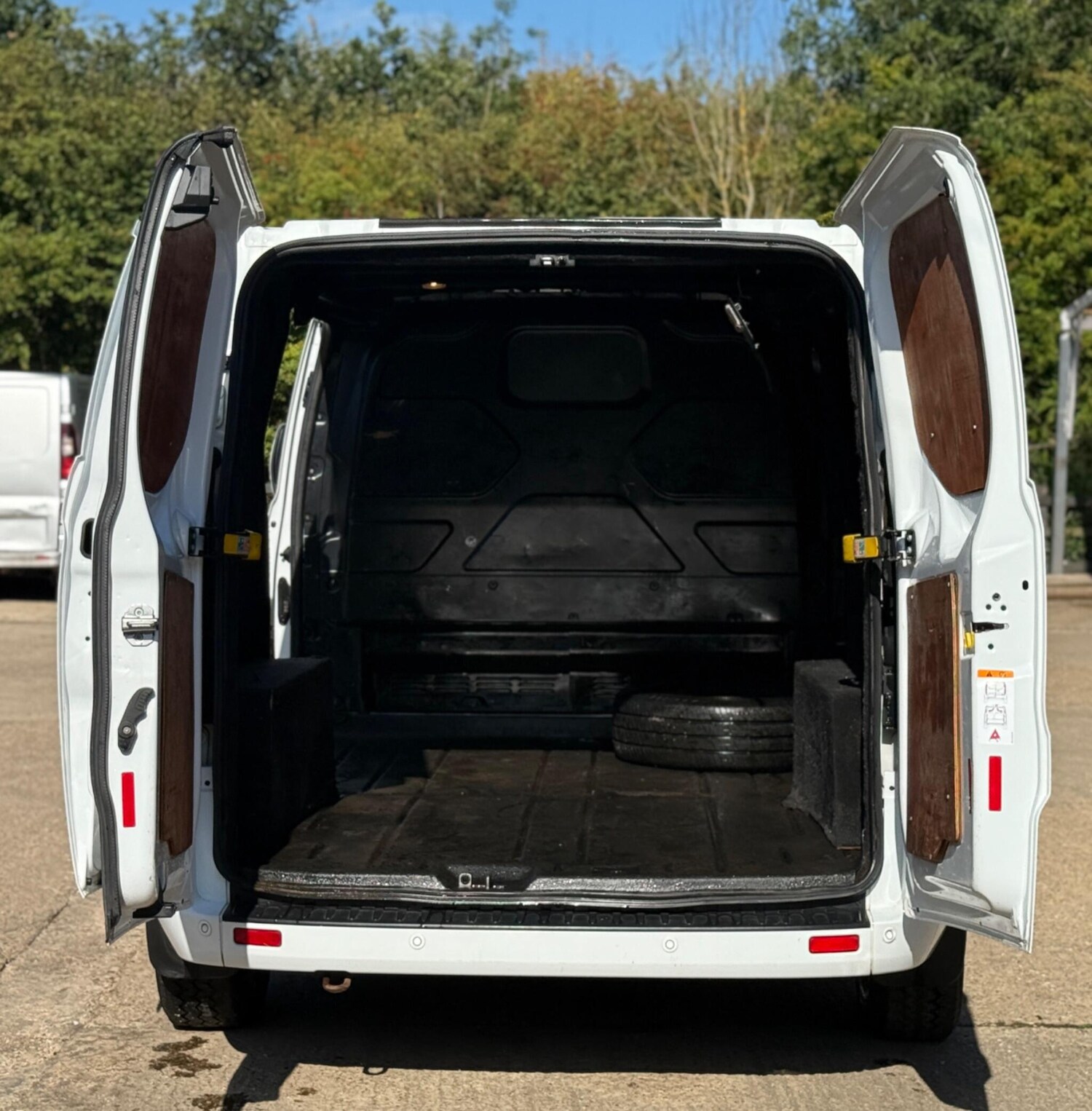 Used Ford Transit Custom 2019 for sale - 76453632: Photo 16