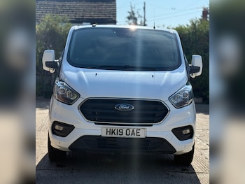 Used Ford Transit Custom 2019 for sale - 76453632: Photo