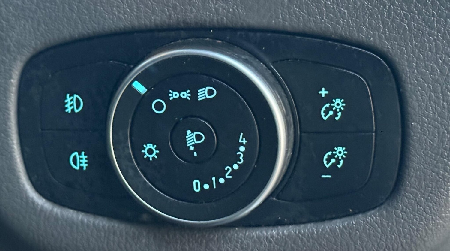 Used Ford Transit Connect 2020 for sale - 77106823: Photo 18