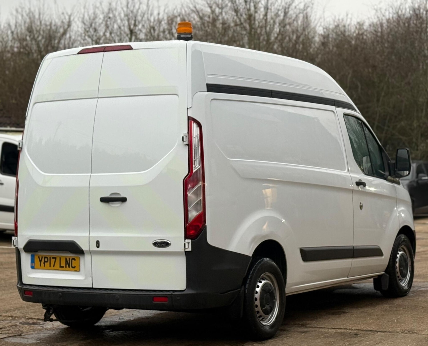 Used Ford Transit Custom 2017 for sale - 77037489: Photo 11