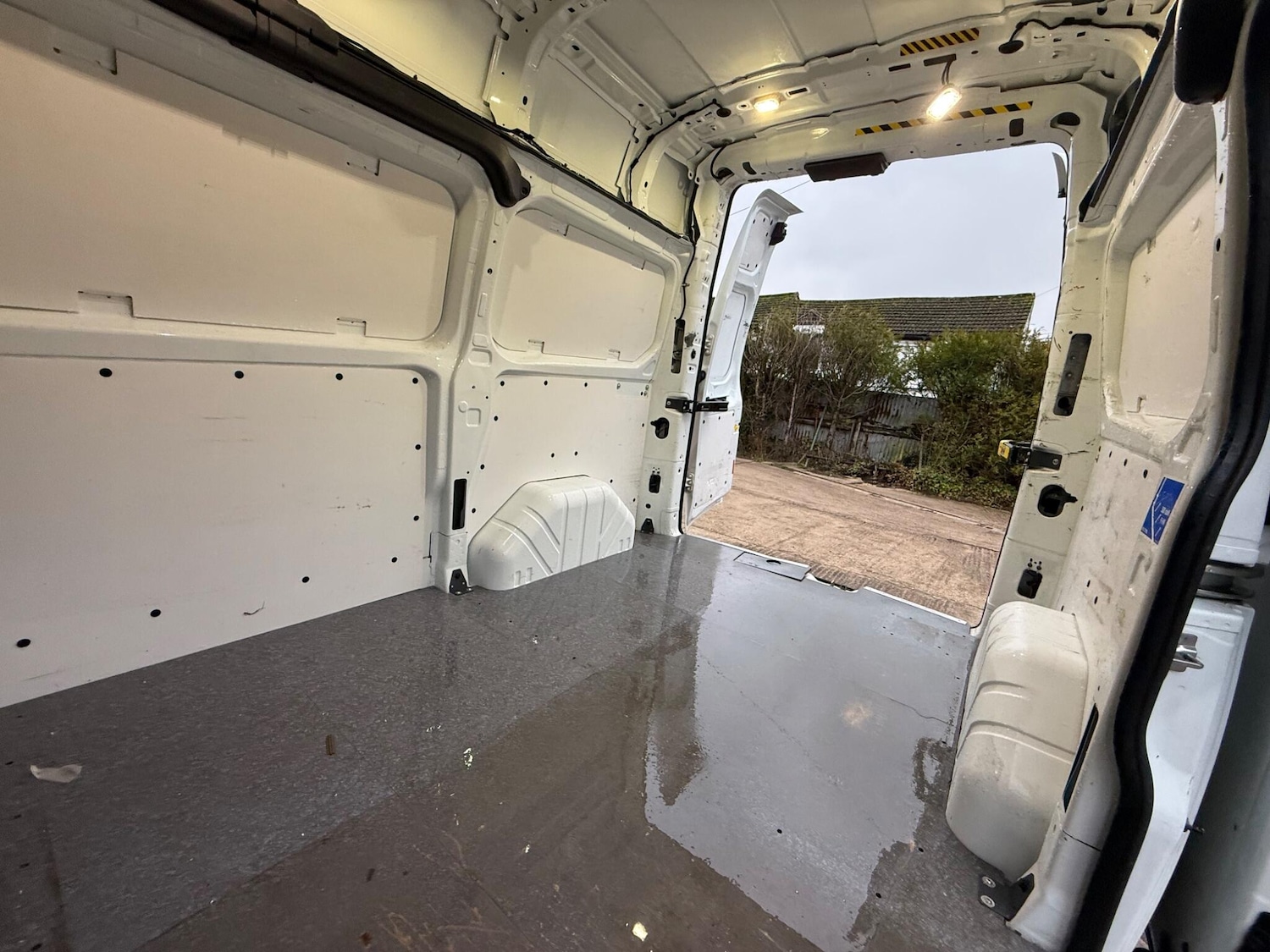 Used Ford Transit Custom 2017 for sale - 77037489: Photo 22