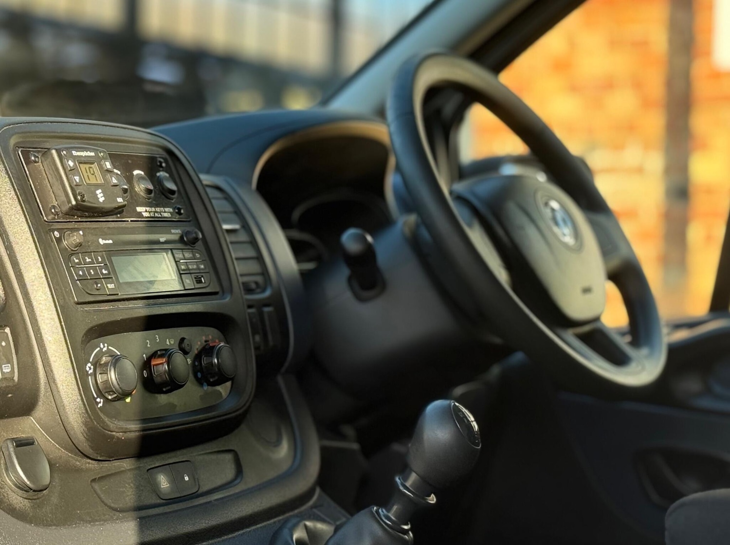 Used Vauxhall Vivaro 2016 for sale - 77002022: Photo 16