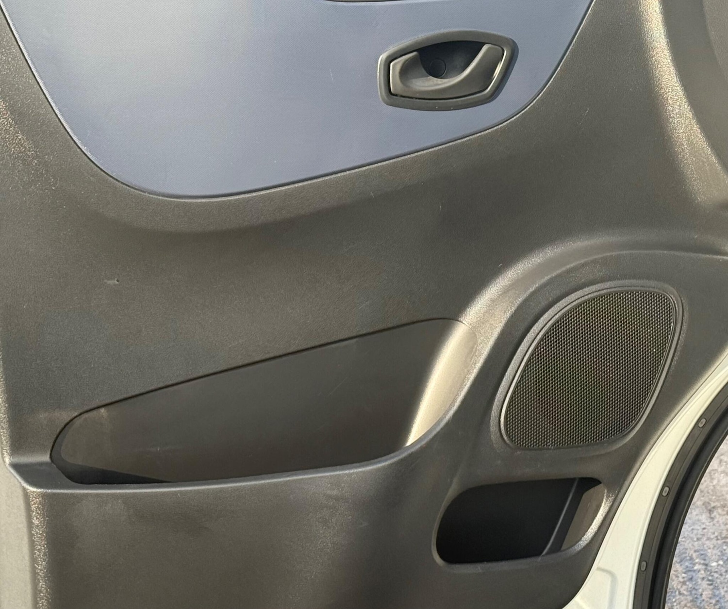 Used Vauxhall Vivaro 2016 for sale - 77002022: Photo 18