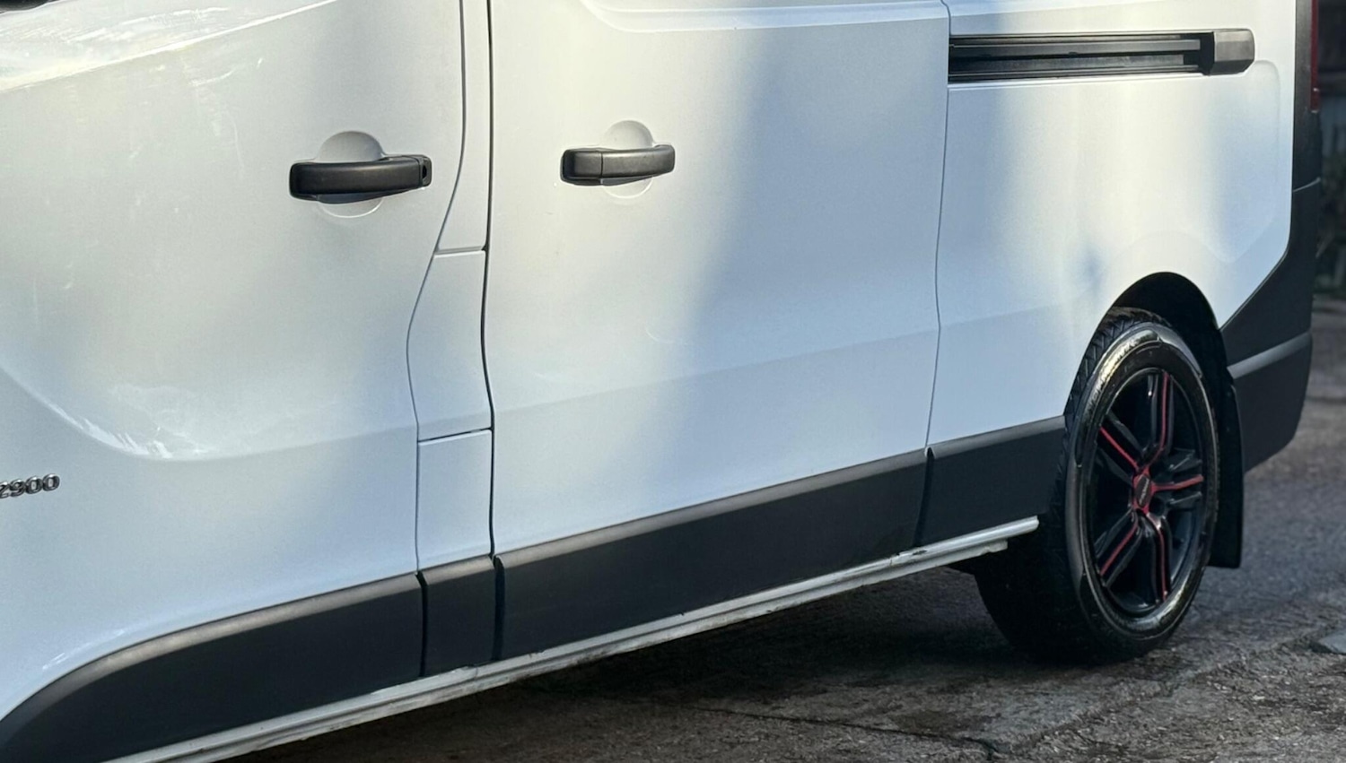 Used Vauxhall Vivaro 2016 for sale - 77002022: Photo 32