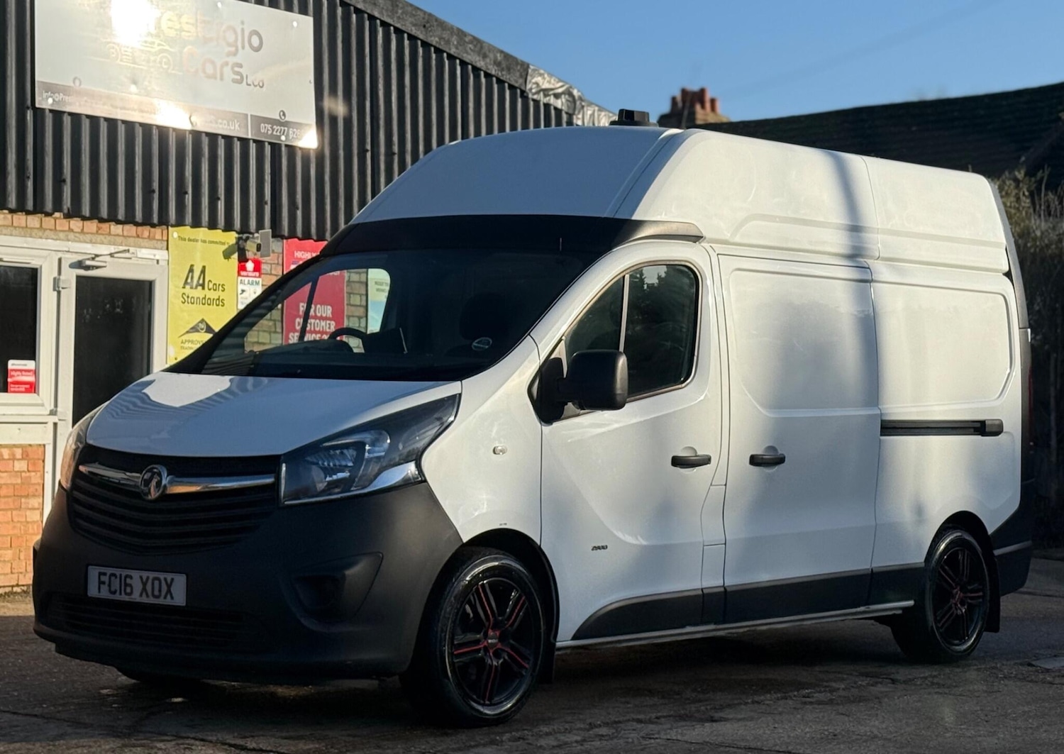 Used Vauxhall Vivaro 2016 for sale - 77002022: Photo 5